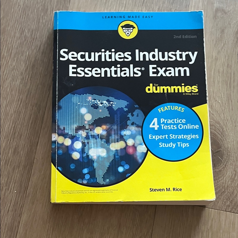 Barnes & Noble Securities Industry Essentials Exam for Dummies - Blue and Yellow